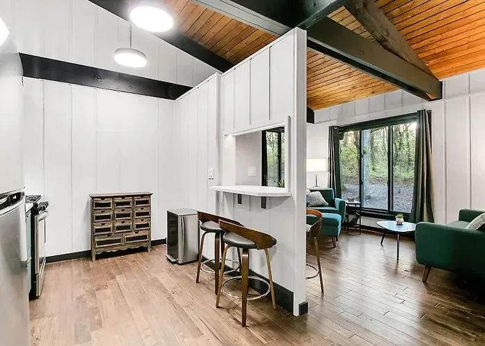 Ferienhaus Private 1 Bed W/loft On 5 Wooded Acres + Rock McHenry